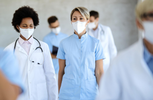 A importância dos técnicos em enfermagem na equipe de saúde: contribuições e desafios