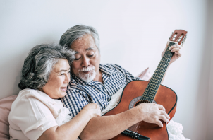 Benefícios da música para os idosos